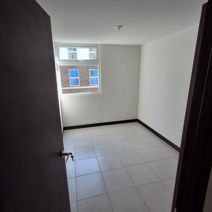 APARTAMENTO EN ALQUILER EN ZONA 1 - Miniatura 8