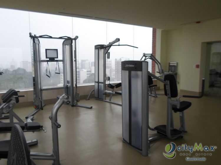 Alquilo apartamento ubicado en zona 10 - Image 2