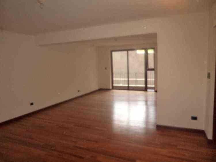 Se renta Apartamento en La Montaña Zona 16 - Image 1