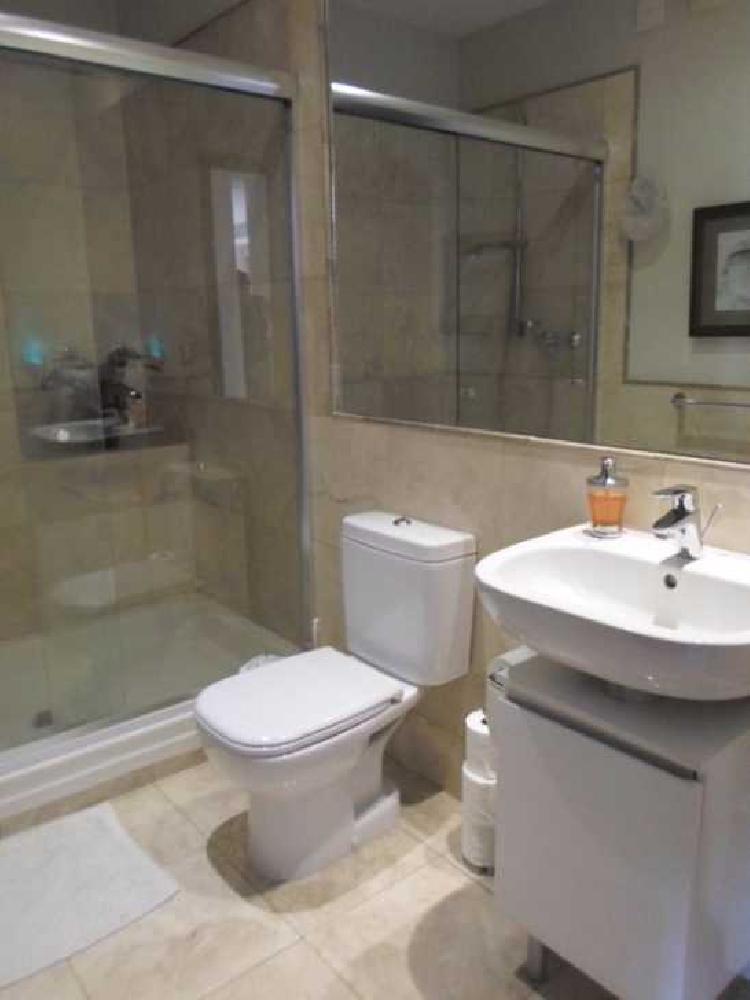 Apartamento Amplio en Venta en Zona 15 en Tarragona - Miniatura 12
