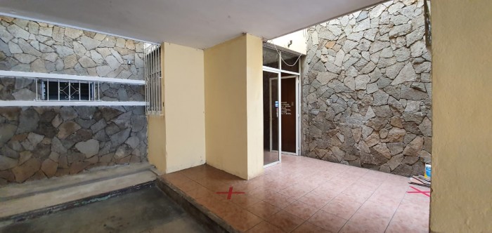 Casa en renta para negocio en zona 13 Av Las Américas