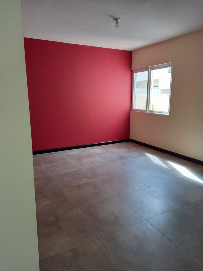 VENDO CASA EN CAÑADAS DEL ENCINAL, ZONA 7 DE MIXCO - Image 3