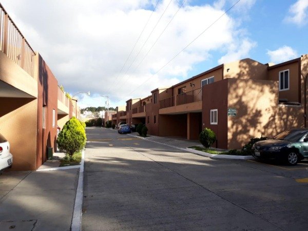 Casa 2 niveles en VENTA, cond. EXCLUSIVO — foto 8