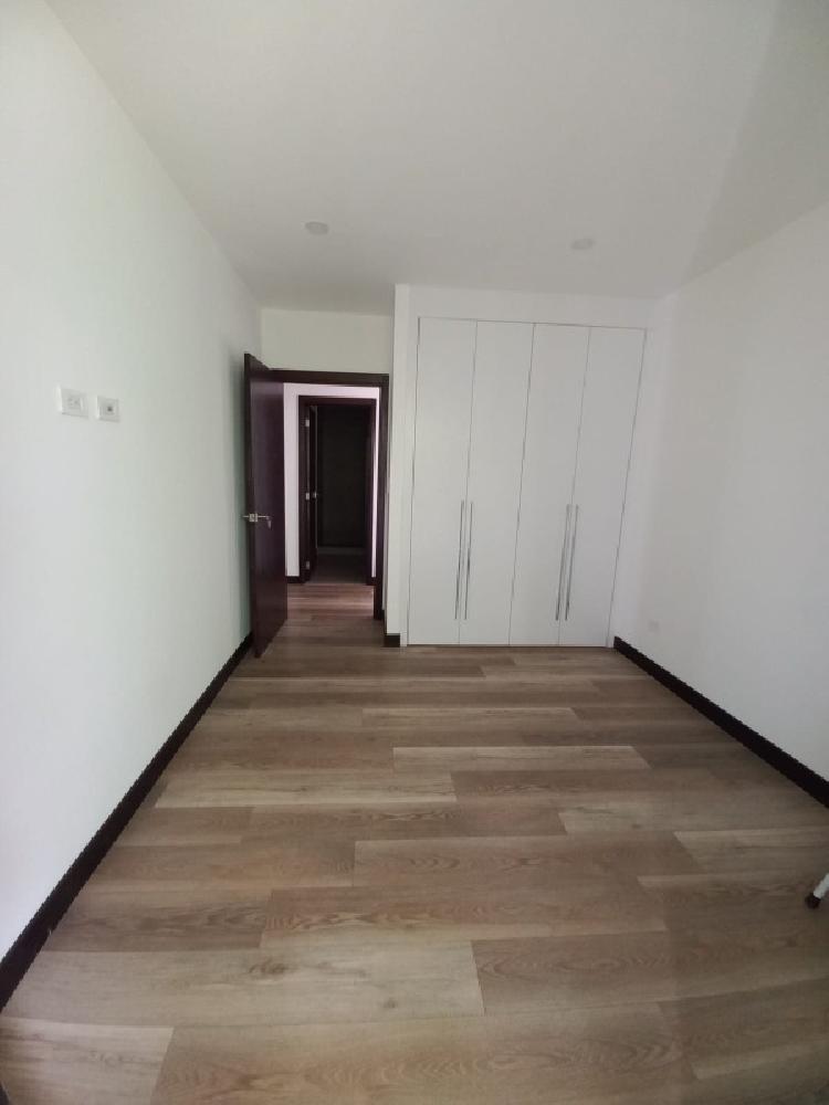 Apartamento en renta zona 13 / Iridia — foto 11