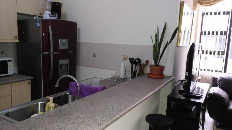 APARTAMENTO EN RENTA, ZONA 14 — foto 4