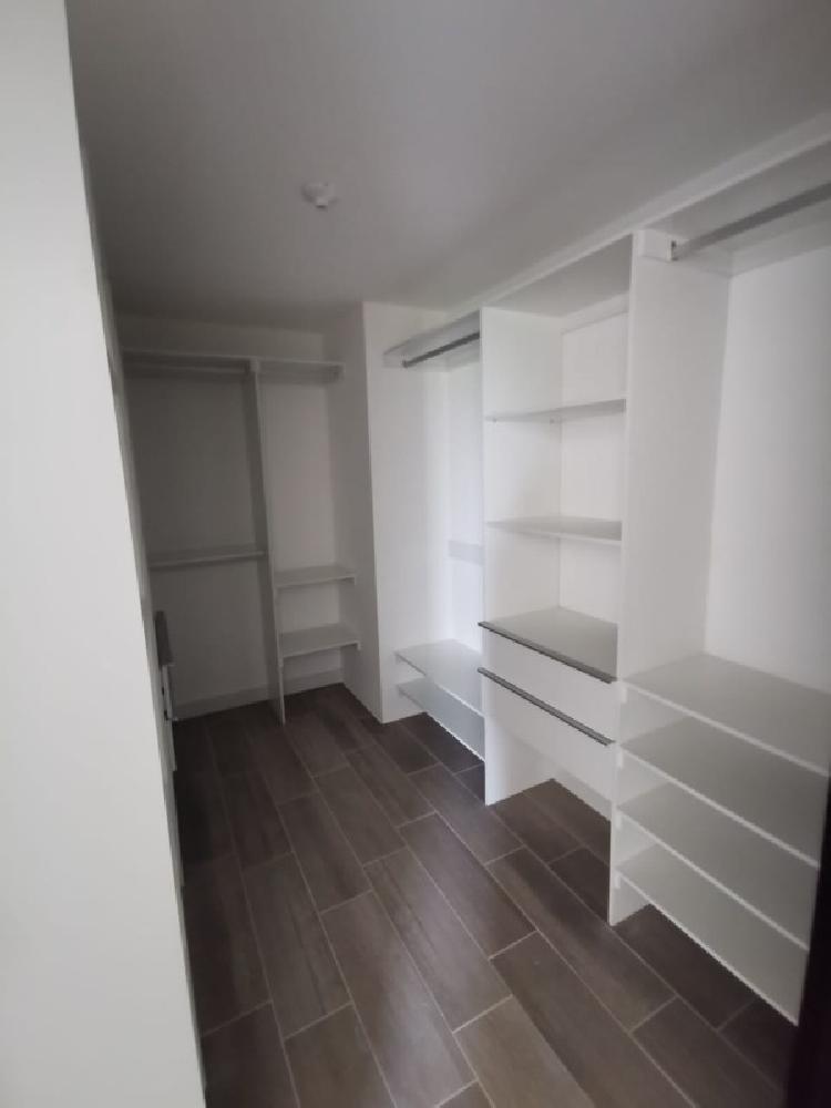 APARTAMENTO EN VENTA EN EDIFICIO SEGHERIA ZONA 14