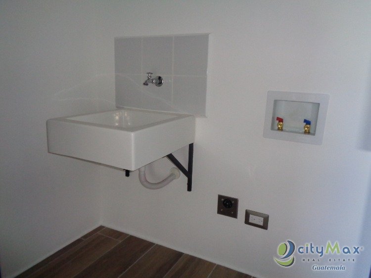SE VENDE Apartamento en Zona 15 - Miniatura 10