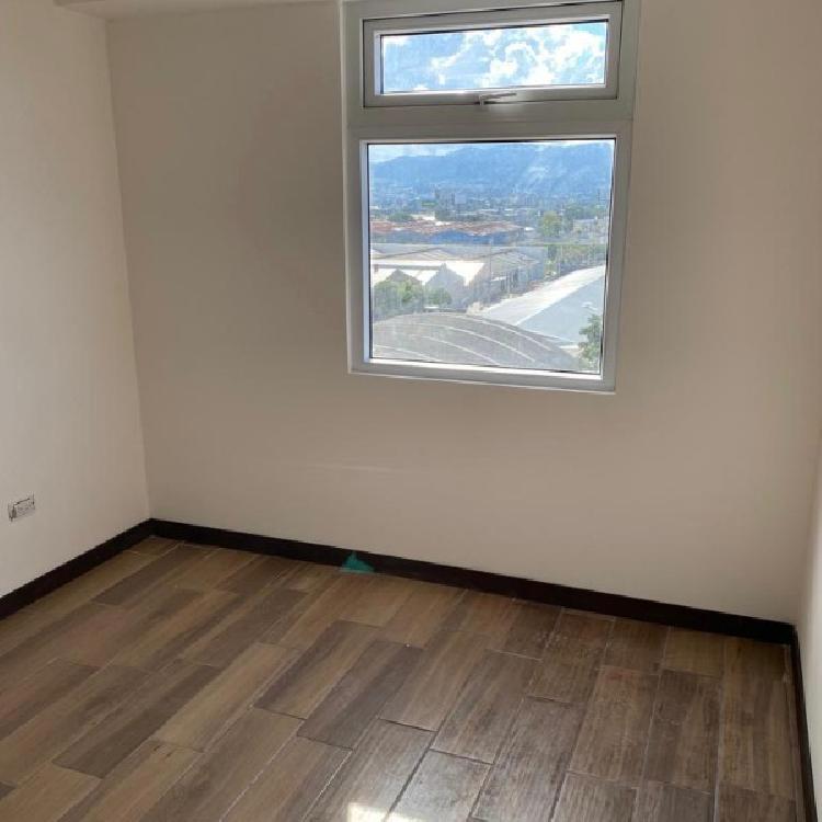 APARTAMENTO EN RENTA EN TORRE PAMPLONA