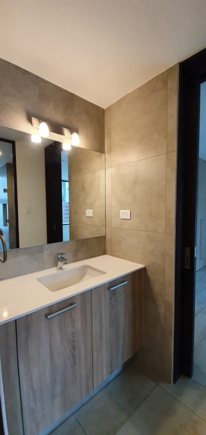 Apartamento en renta nuevo en LIV Z.15 - Miniatura 13