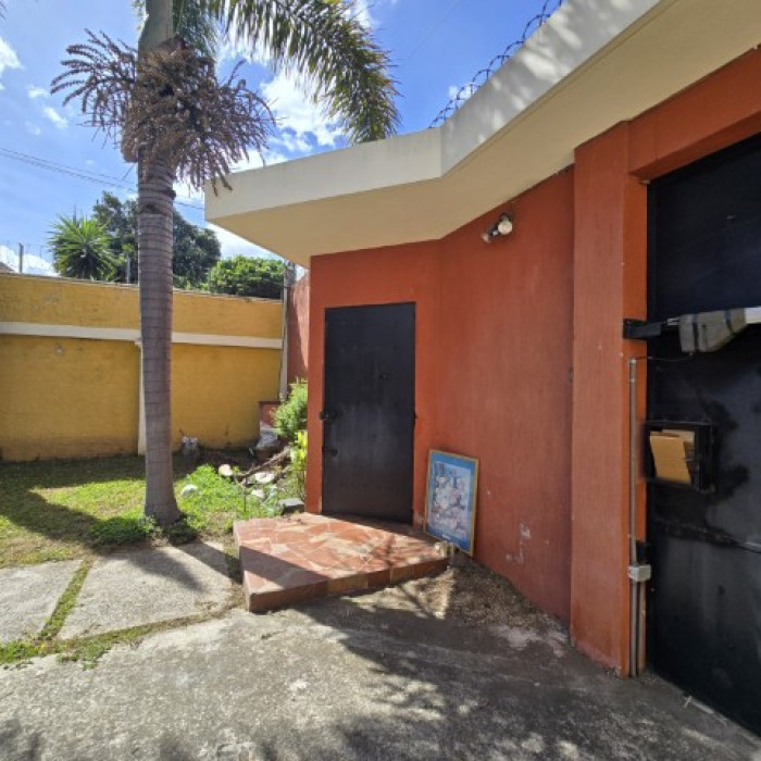 Casa con Jardín en Venta San Cristóbal afuera de garita - Miniatura 6