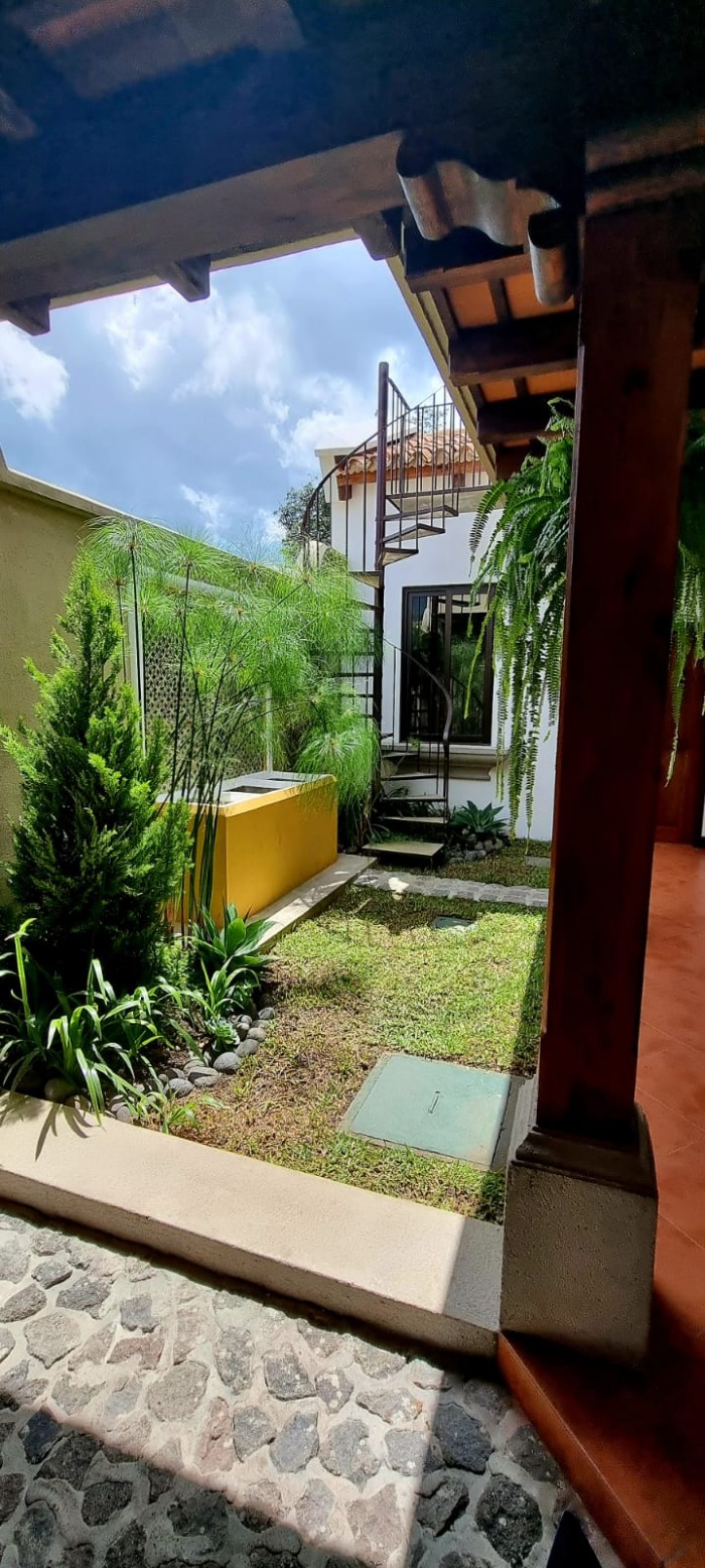 Plus Real Estate, vende casa en Ciudad Vieja