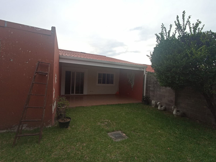 Casa en alquiler en Residencial Bosques de Lourdes - 9