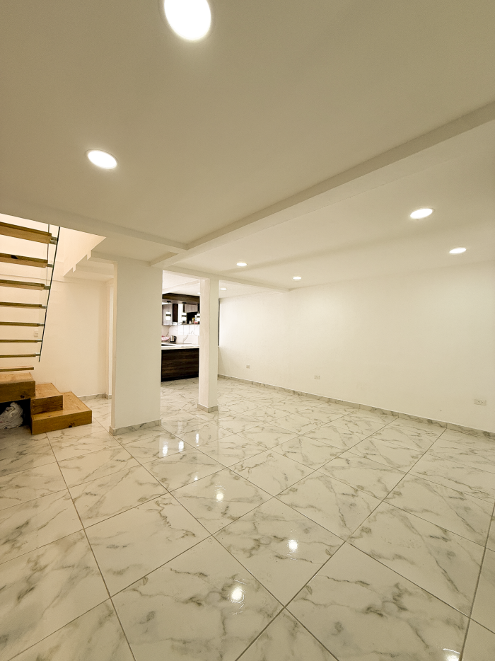 Casa remodelada semi amueblada col privada Constitución - 4