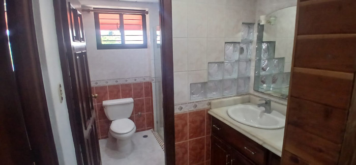 Apartamento Amueblado en Alquiler en Evaristo Morales - 13