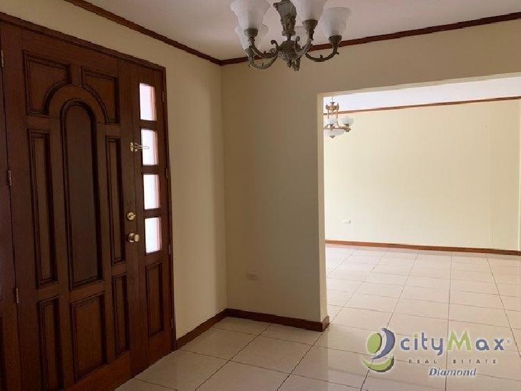 Casa en Condominio zona 10 atrás de Telefónica - Image 4