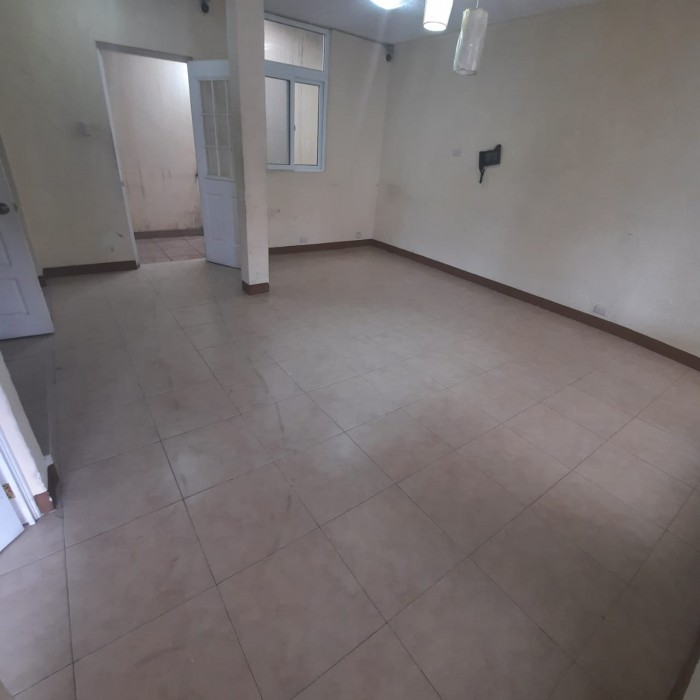 VENDO CASA CON GARITA DE SEGURIDAD EN SAN CRISTOBAL — foto 2