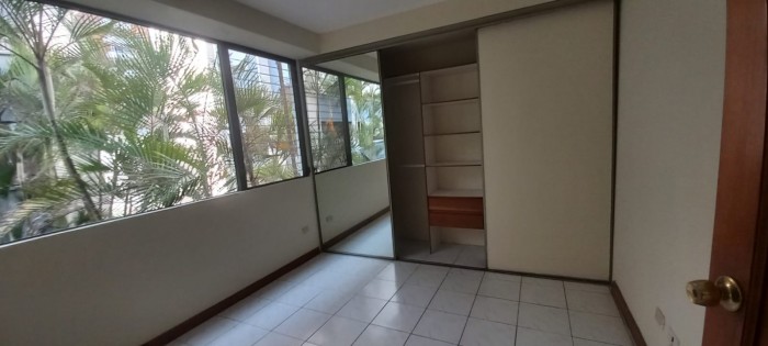 Rento apartamento en zona 10 — foto 15