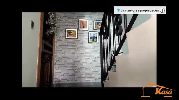 Apartamento tipo penthouse, Residencial Merlot. Alma R.