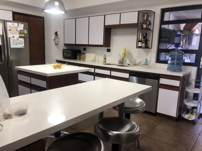 Apartamento amueblado en alquiler zona 14 - Miniatura 2