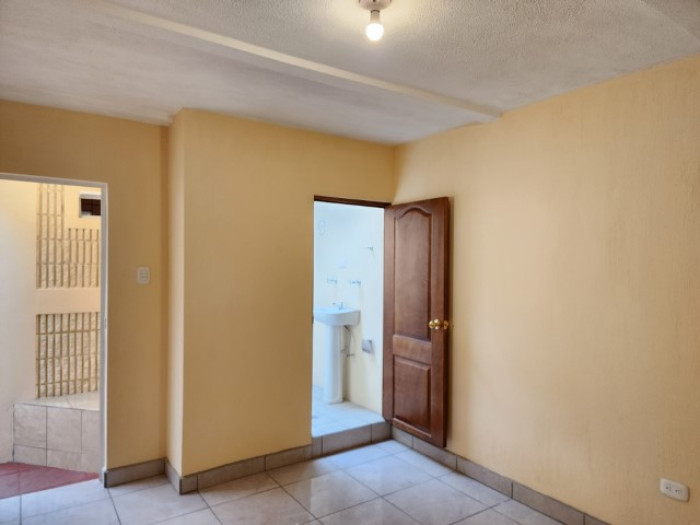 Apartamento en Alquiler Zona 12 Guatemala - Miniatura 4