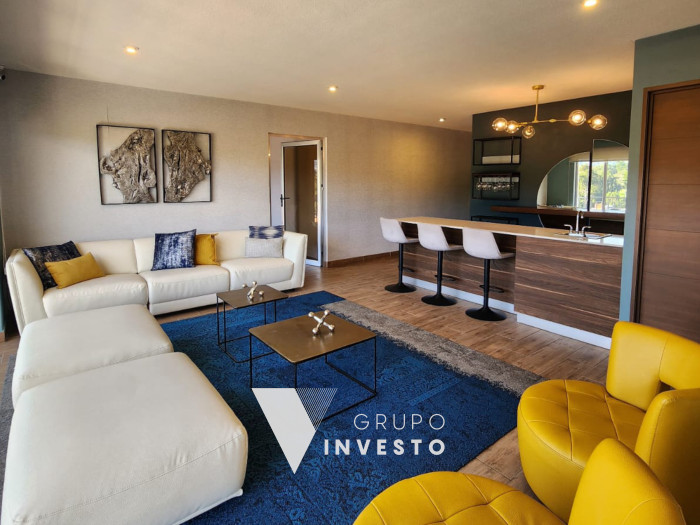 Apartamento en venta, Edificio Altture zona 16. - Image 2