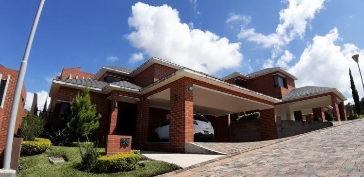 Residencia en venta en Condominio Santa Catarina Guate - Miniatura 19