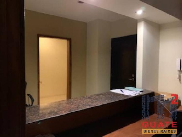 Oficina de 147 m2 de construcción en Renta, Zona 10
