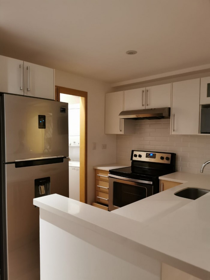 Apartamento en Renta en excelente ubicación zona 10 — foto 2