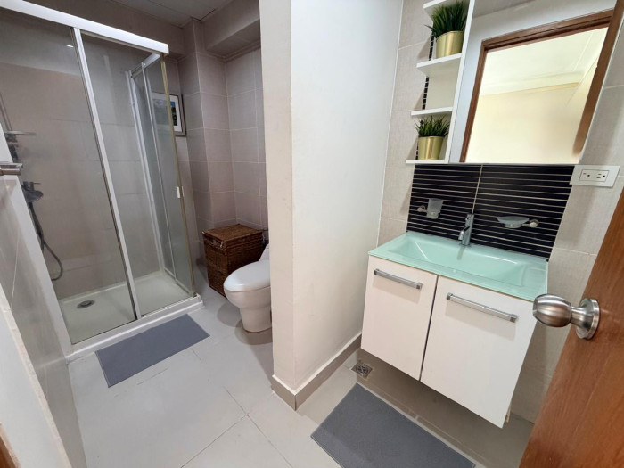 APARTAMENTO AMUEBLADO EN VENTA EN NACO - 1