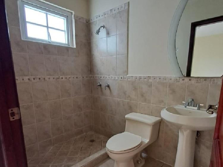 CASA EN RENTA EN KM 21.5 CARRETERA A FRAIJANES — foto 13