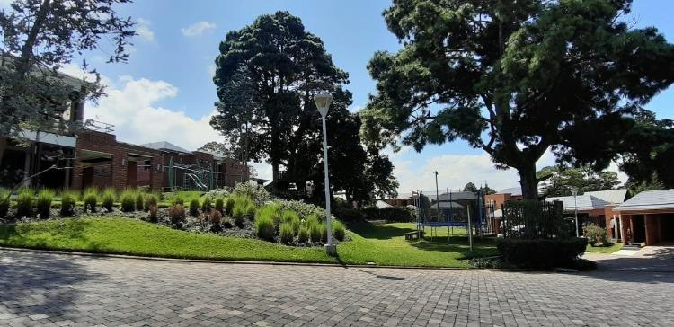 Residencia en venta en Condominio Santa Catarina Guate - Miniatura 18