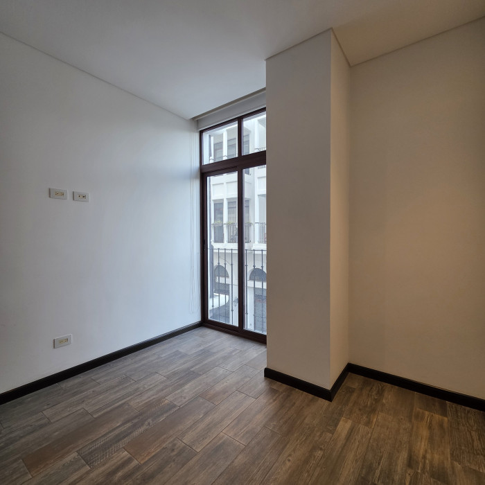 Apartamento amueblado en Alquiler Lirios de Cayala Z.16 - Miniatura 18