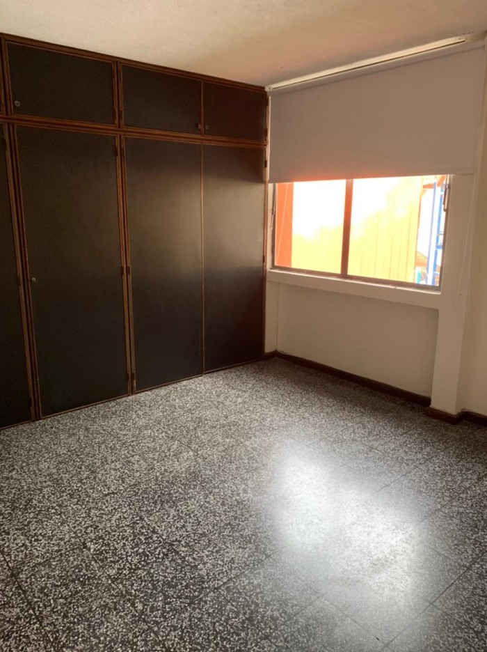 Apartamento en renta zona 15