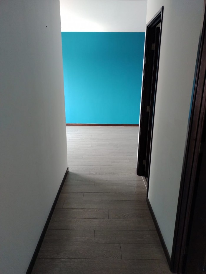 VENDO Apartamento en Neo, Zona 10 - Image 4