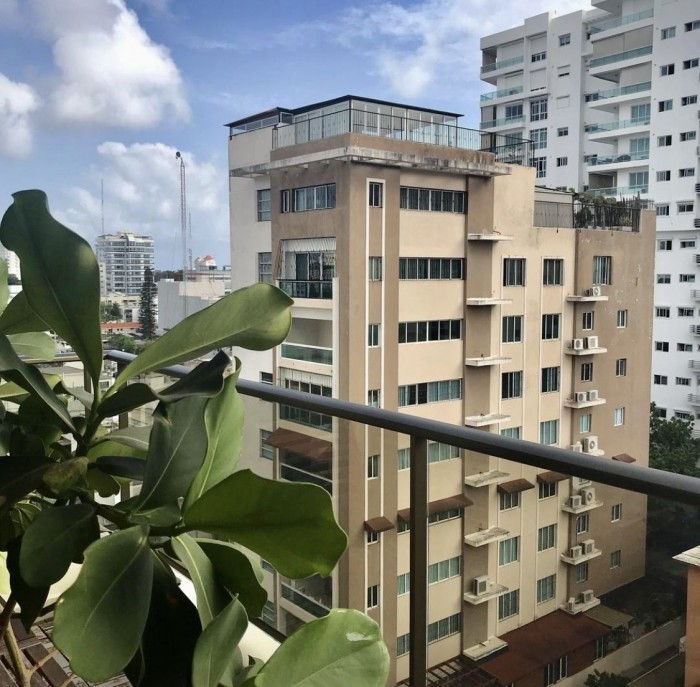 APARTAMENTO AMUEBLADO EN PIANITINI