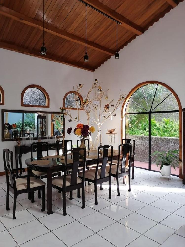 Casa en Venta en Loma Real San Cristobal — foto 2