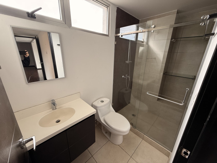 Apartamento en Venta en Nueva Caledonia zona 16 — foto 5