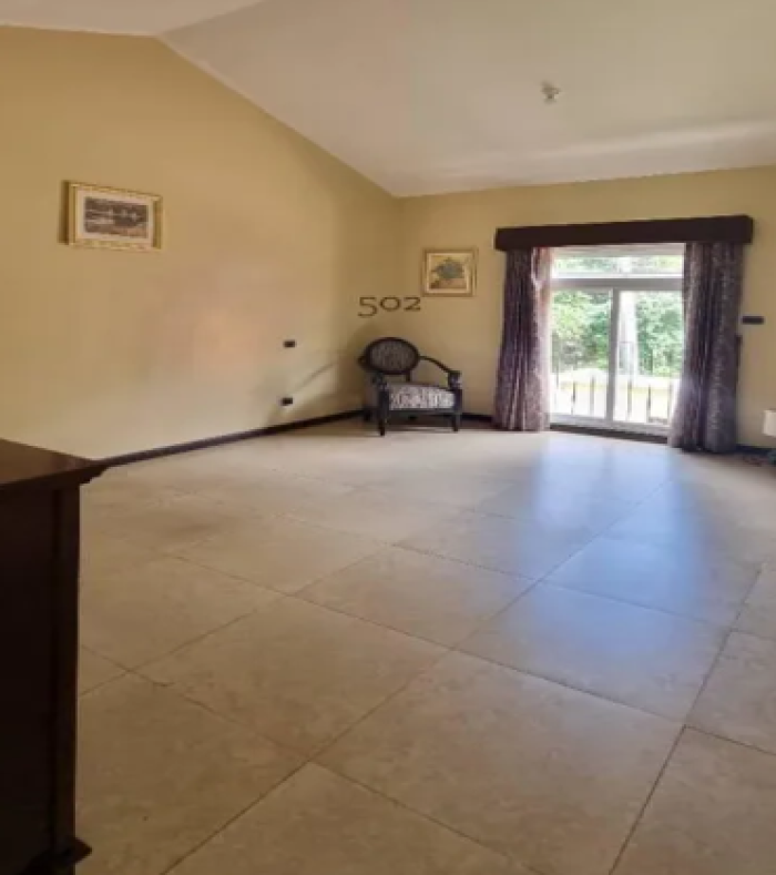 CASA AMPLIA ZONA 16 - Miniatura 5