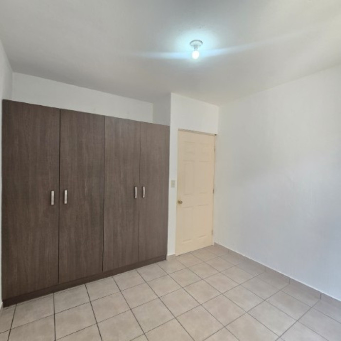 Apartamento en Renta San Cristóbal Zona 8 Mixco - Miniatura 10