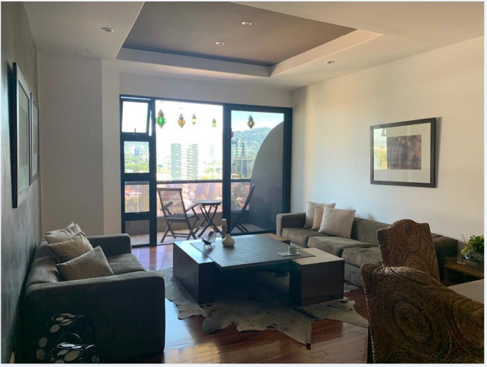 En Alquiler Apartamento amueblado en Zona 10 — foto 3
