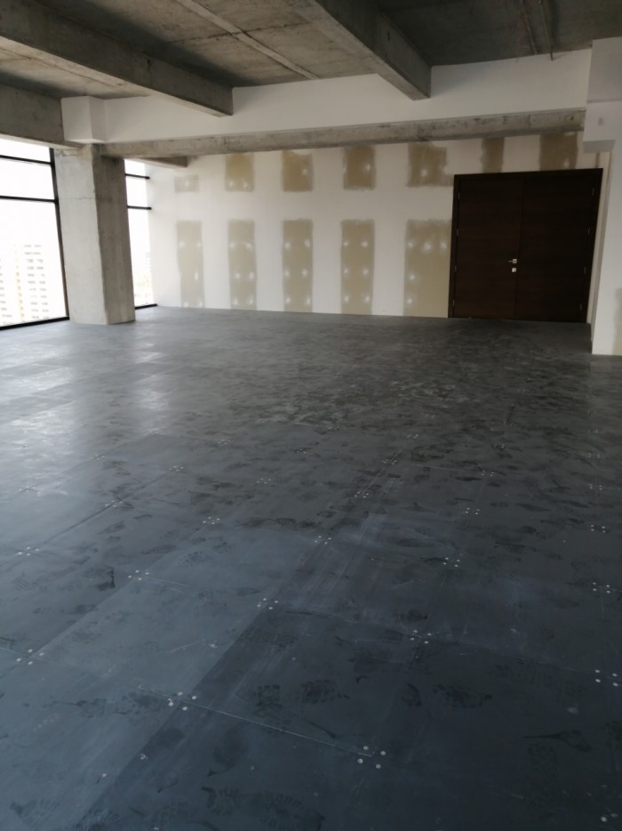Oficina en Forum Zona Viva en Alquiler o Venta Z.10 - Miniatura 6