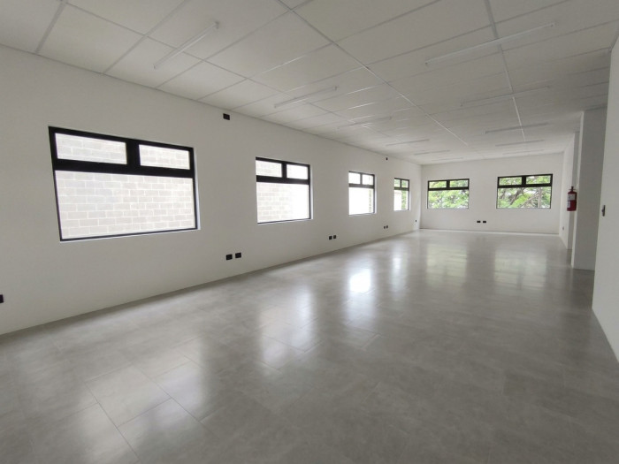 Ofibodega en venta rentada con buen ingreso mensual - 5