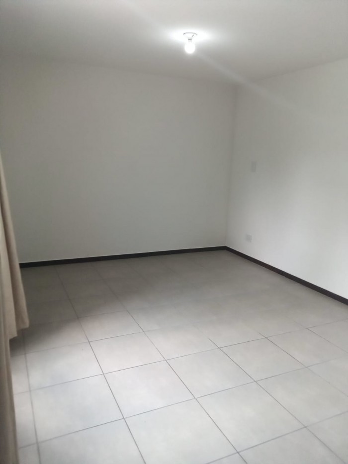 APARTAMENTO EN RENTA PARQUE SAN ANGEL, ZONA 2 - Miniatura 13