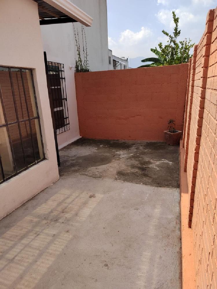 CASA EN RENTA EN COLONIA RES. EN VILLA NUEVA/ MI — foto 11
