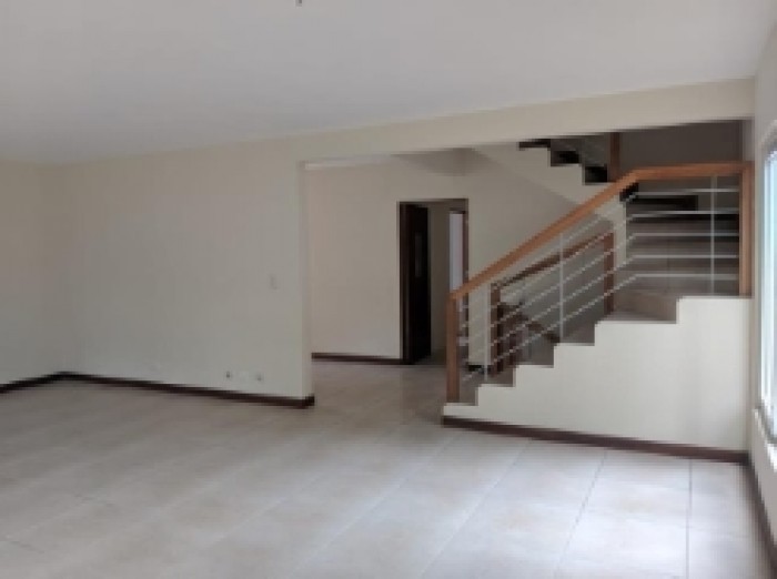 Venta Casa en Condominio Km 14 Carretera a El Salvador - Image 1
