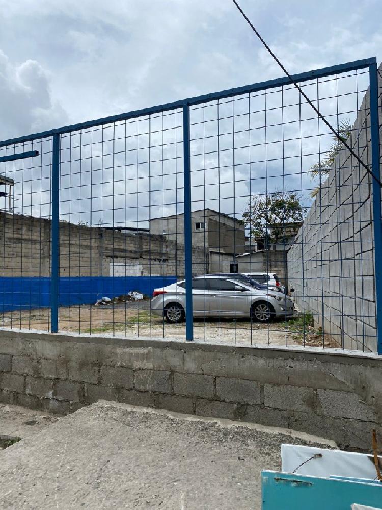VENDO TERRENO SOBRE CALZADA SAN JUAN. - 2