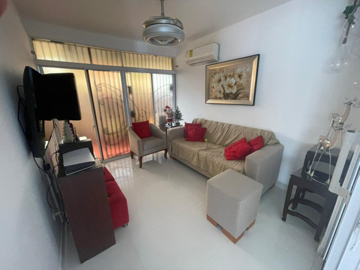 VENTA DE CASA CON PATIO EN LLANOS DE GURABO - 13