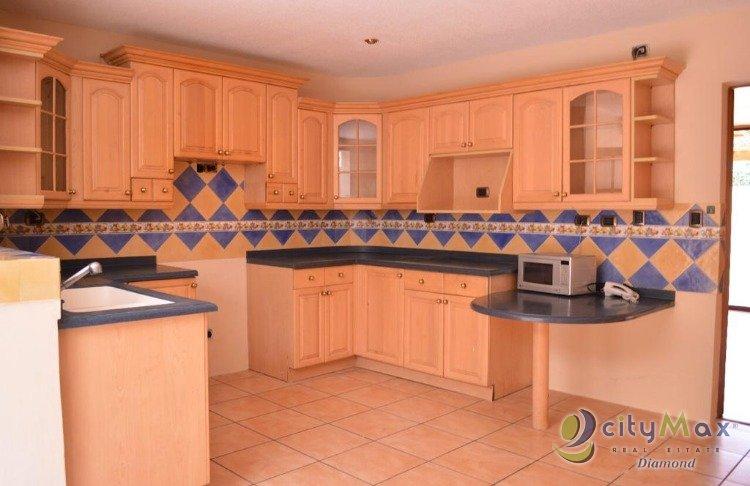 Venta Casa de lujo en Condominio El Prado zona 10 - Miniatura 13