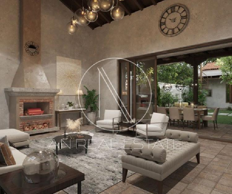 CASA EN VENTA EN ANTIGUA GUATEMALA