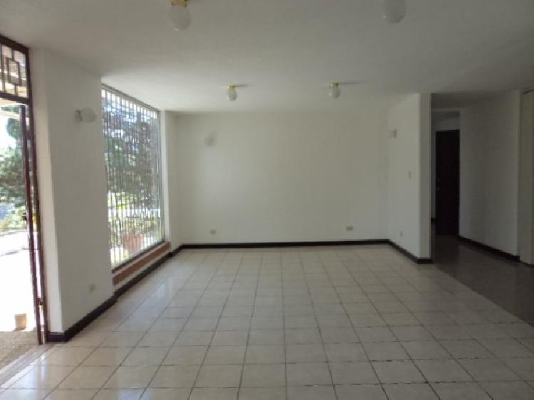 Casa de 1 nivel en renta, en zona 16 Ref-2680 — foto 2
